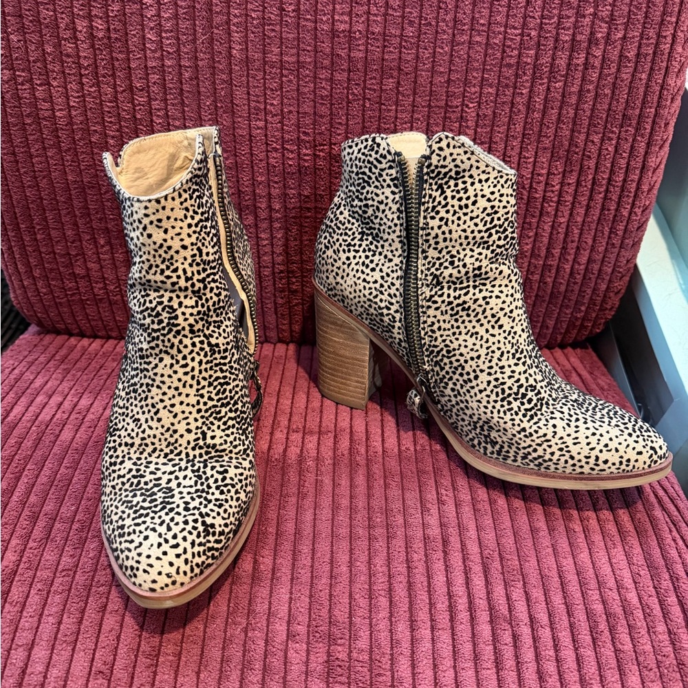 MIA Beige and Black Spotted Ankle Booties with Block Heel